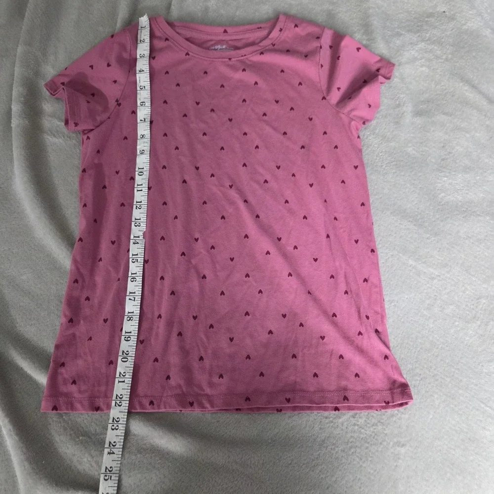 Cat & Jack Girls Size XL Short Sleeve Round Neck Heart Print Top Dusty Pink